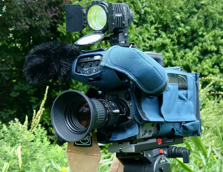 Cutting raw footage